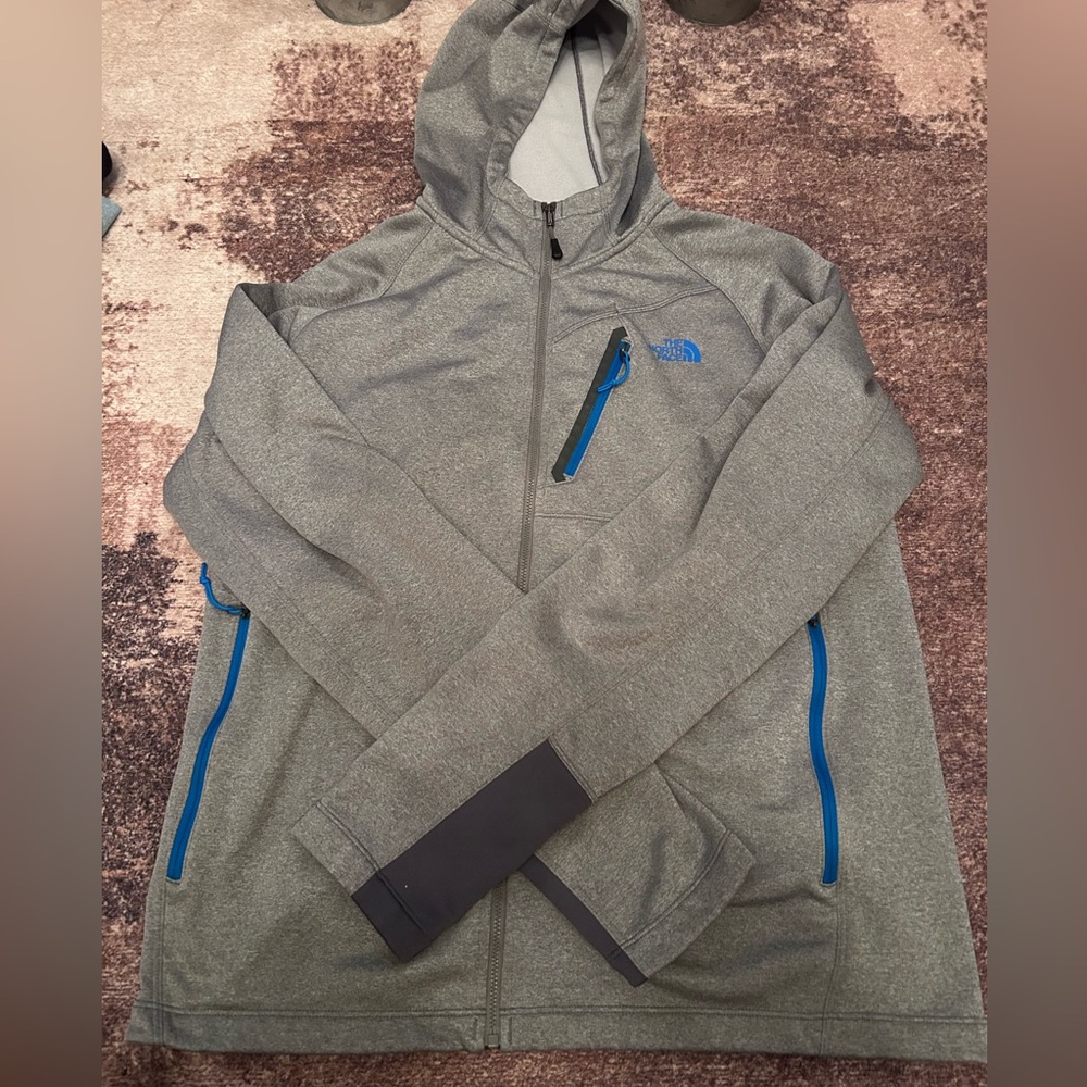 The North Face Men's Performance Jacket in Gray and Blue size large